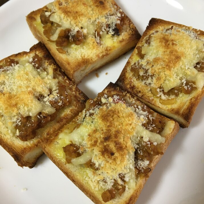 おつまみにも! カレーパン風トースト